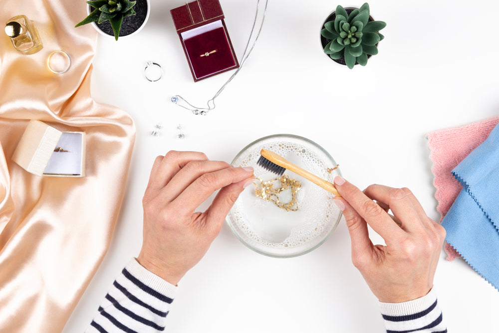 How to Care for Your Jewelry in the Summer